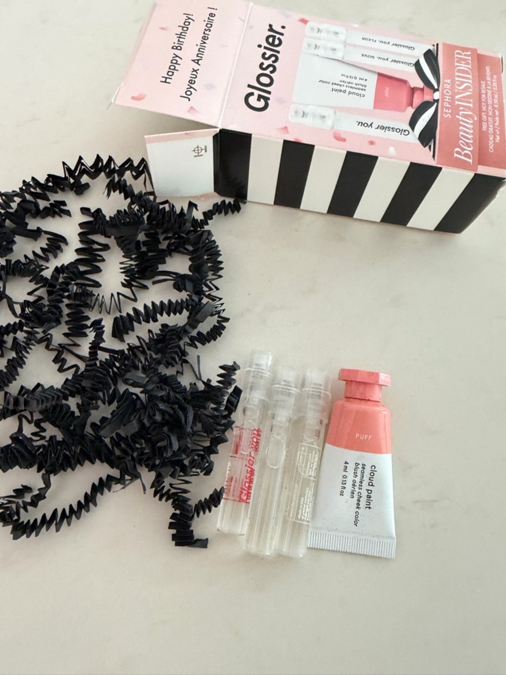 Glossier - Set - Picture 3 of 4